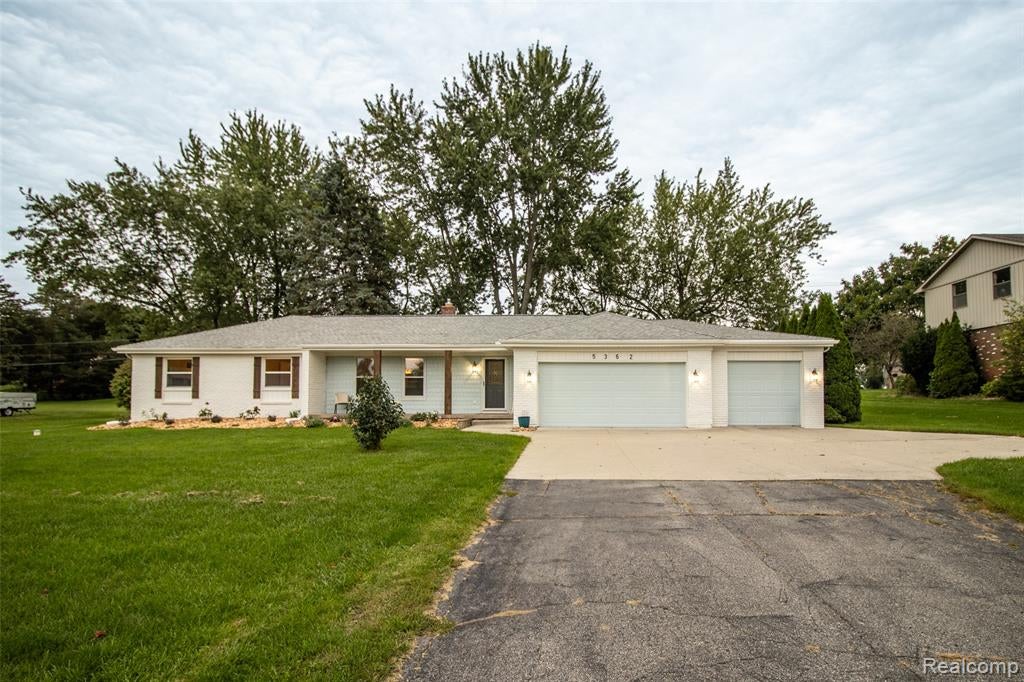 5362 McCandlish Road — photo