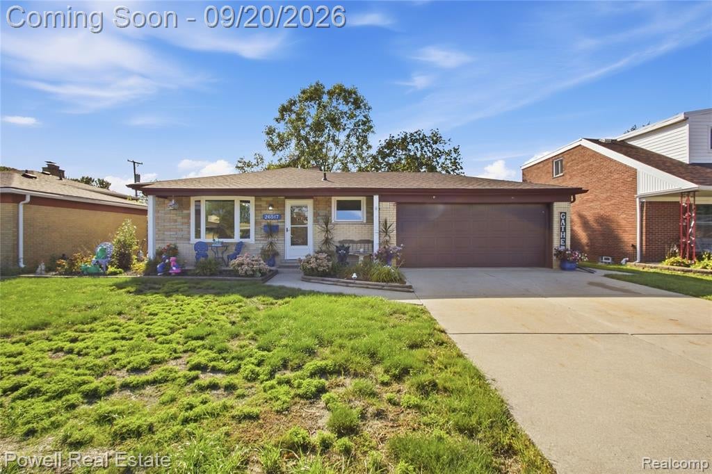 26517 Marilyn Avenue — photo