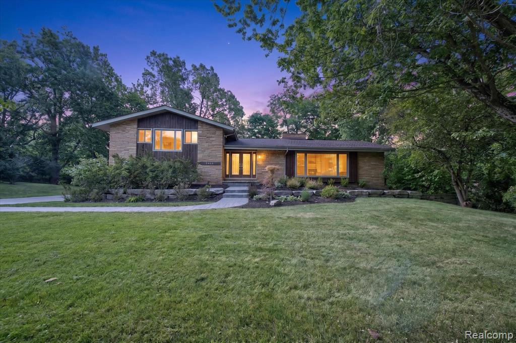 34135 Brittany Drive — photo