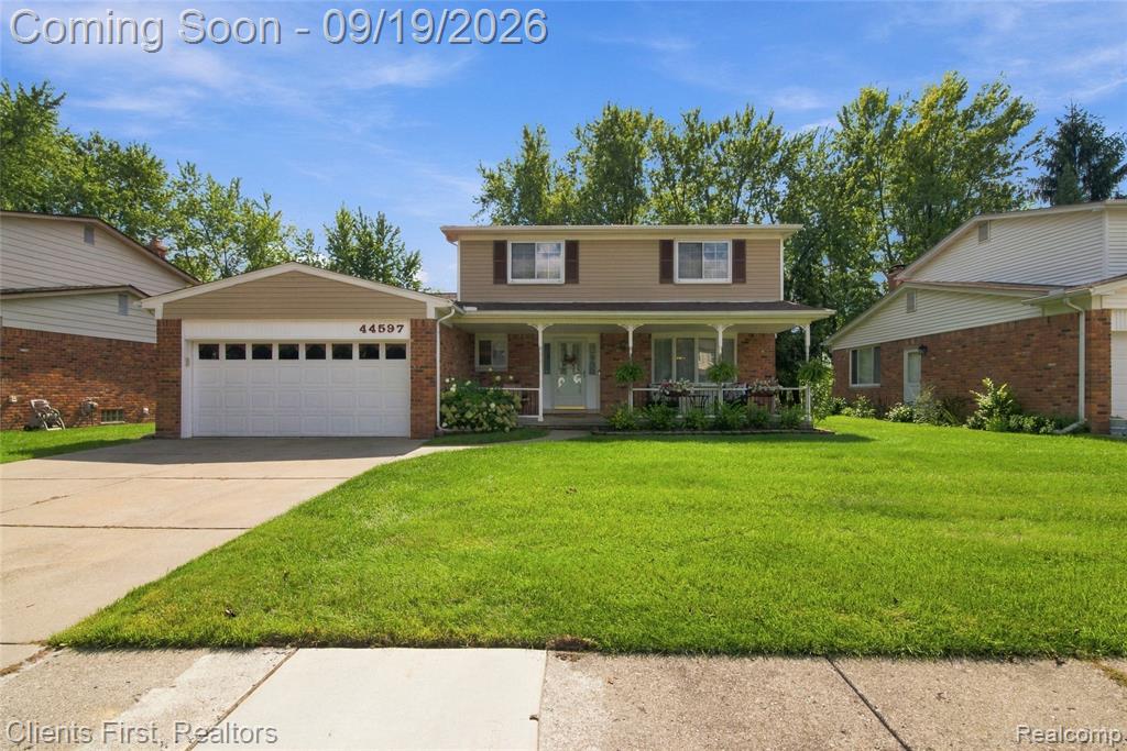 44597 Westminister Way — photo