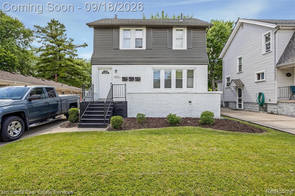 22911 Hayes Unit #2 — photo