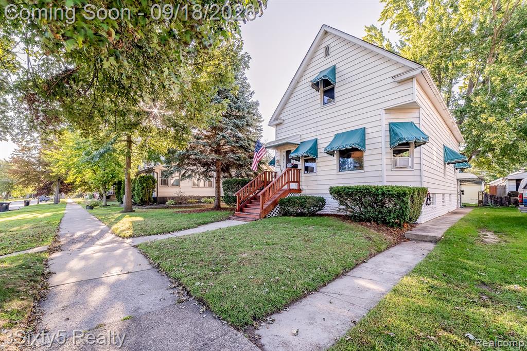 447 Walnut Street — photo