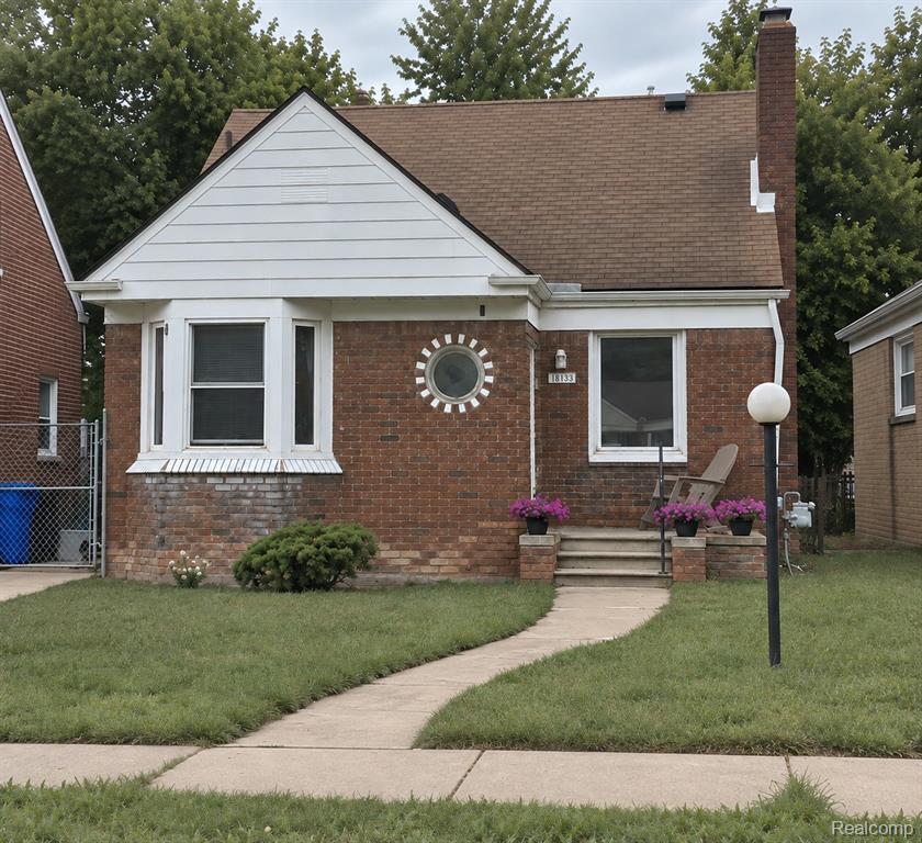 8863 Coyle Street — photo