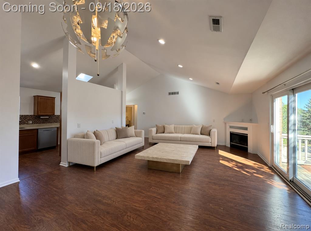 21083 Cooper Drive — photo