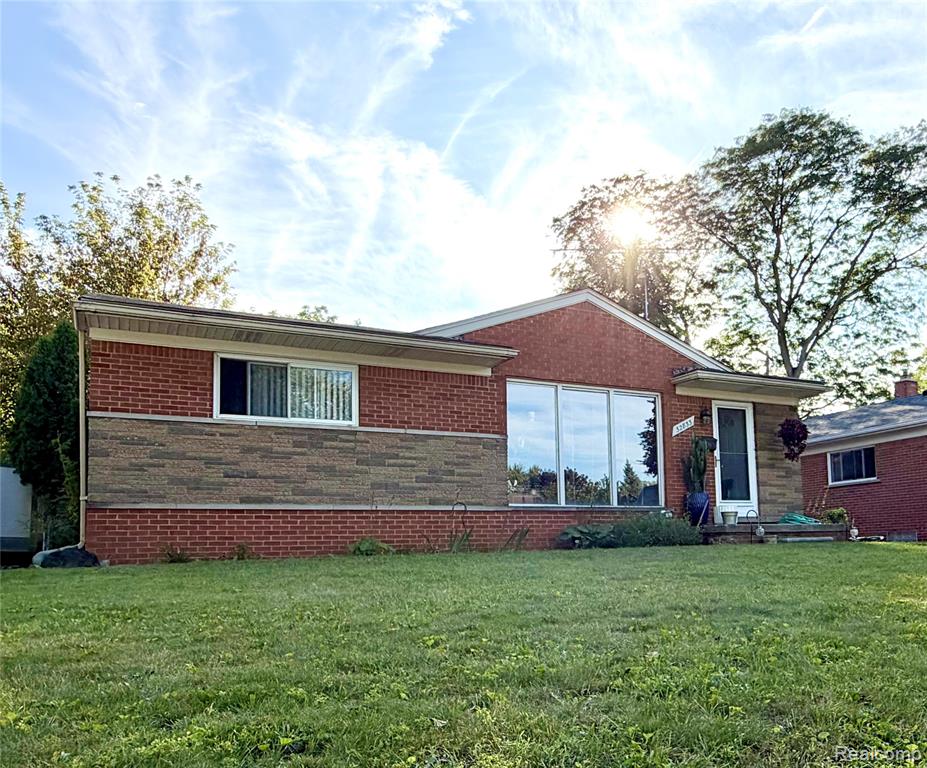 32833 Merritt Drive — photo