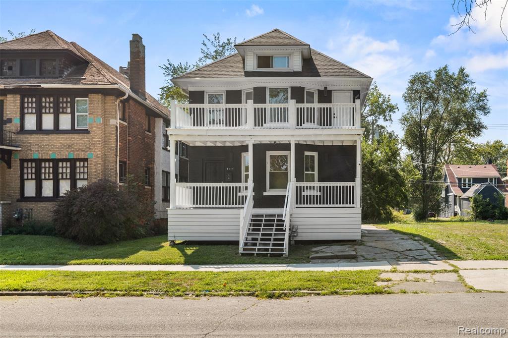 637 Manistique Street — photo