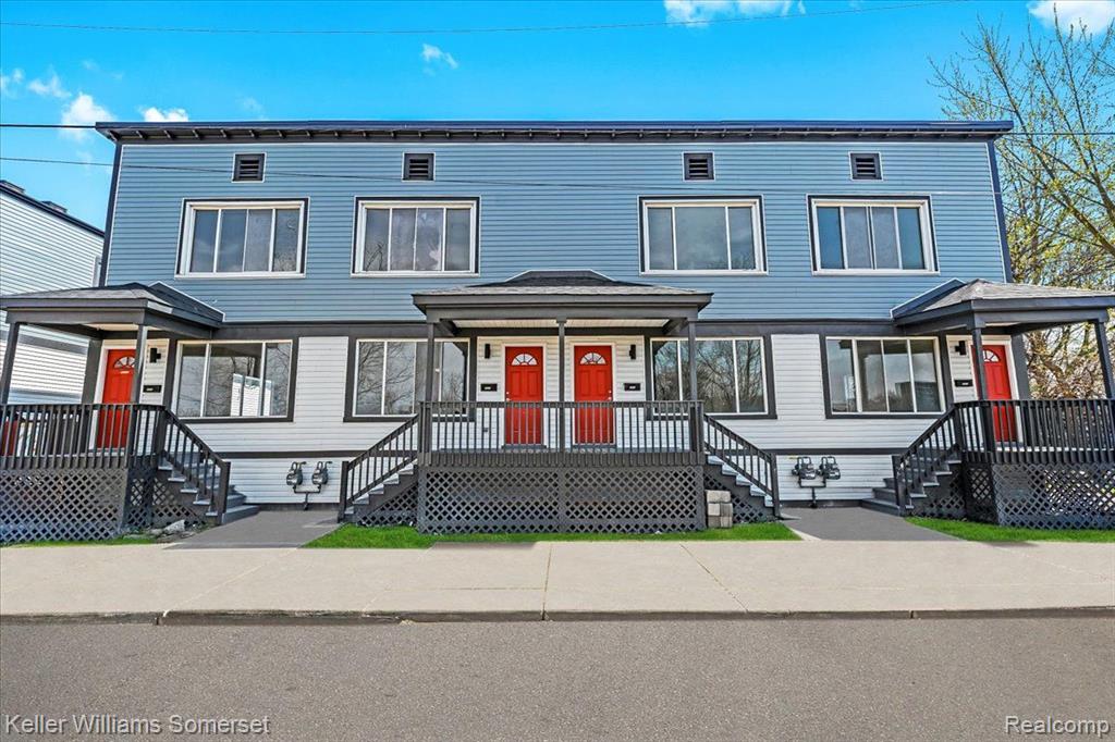 2025 Marquette Street — photo