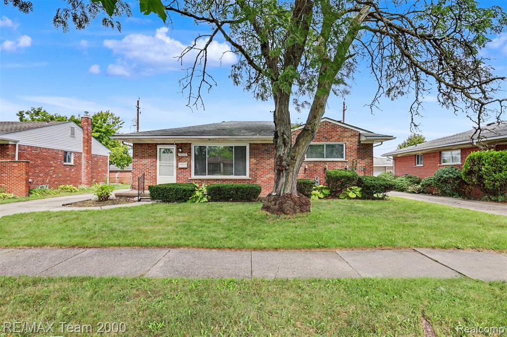 26366 Ann Arbor Trail — photo