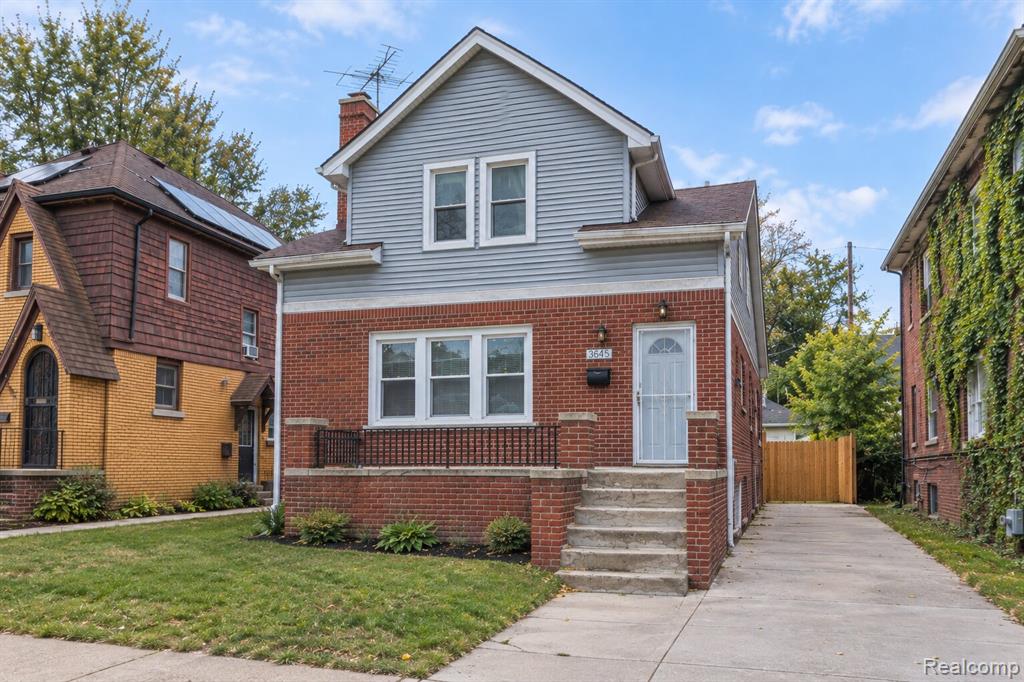 3645 Devonshire Road — photo