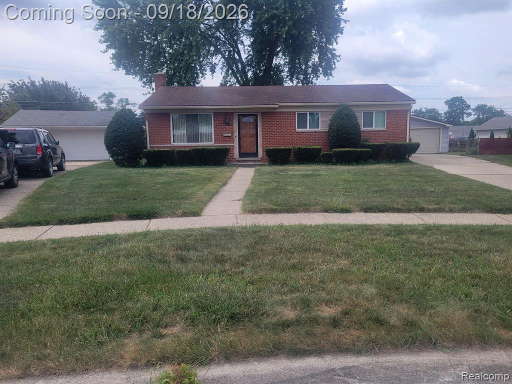 8424 Antwerp Drive — photo