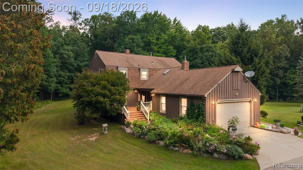 2201 E Gunn Road — photo