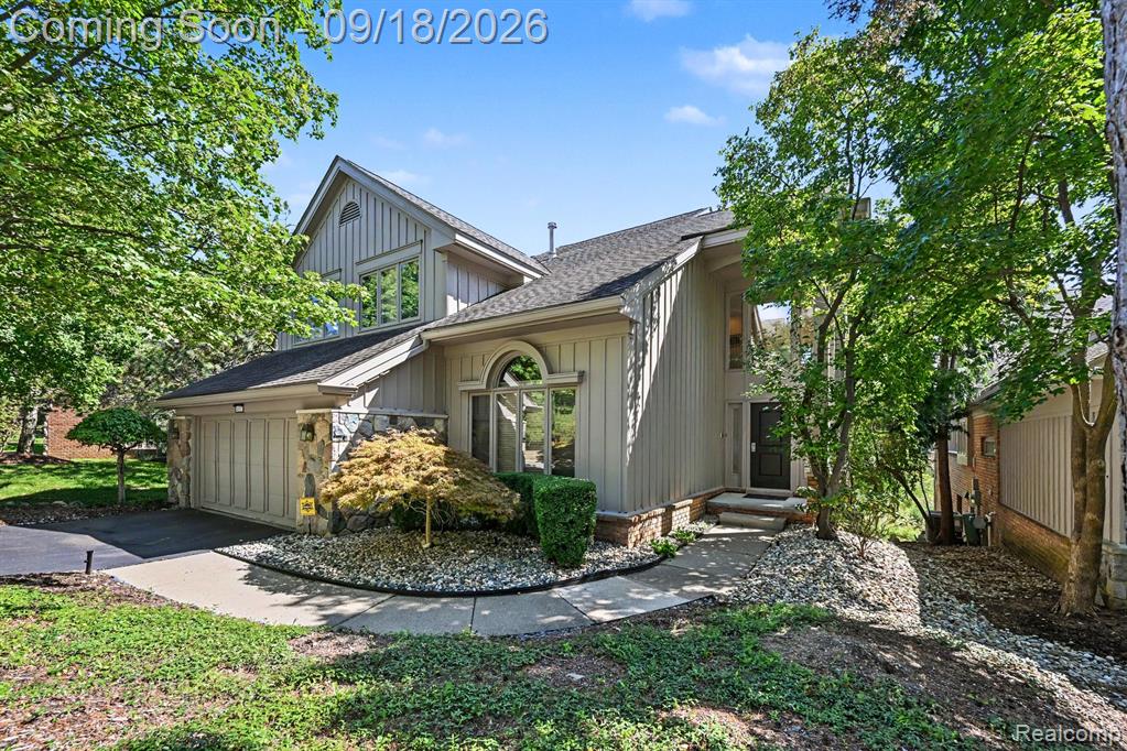 4807 Mirror Lake Drive — photo
