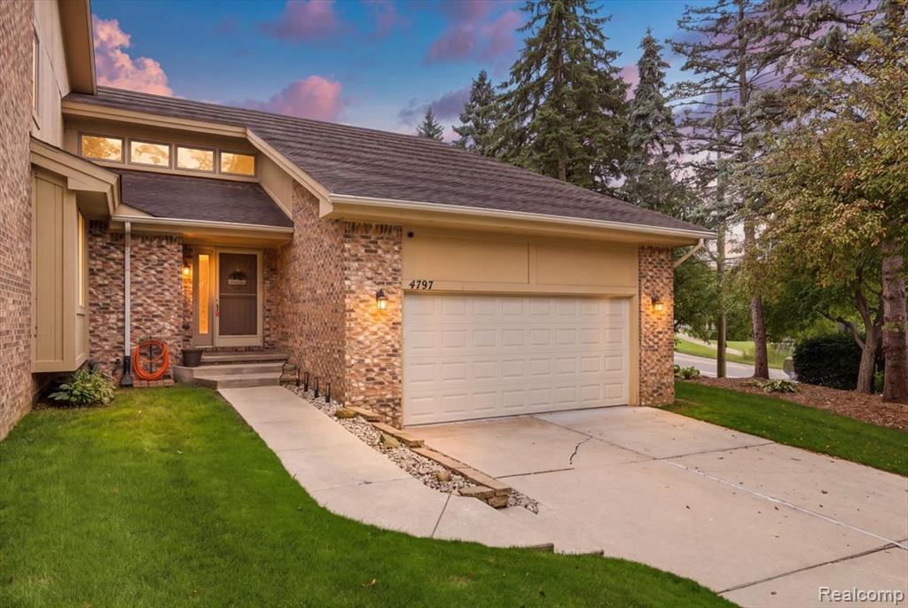 4797 Fairway Court 16 — photo