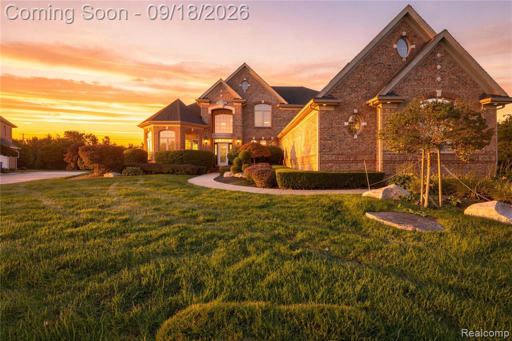 19344 River Valley Drive — photo