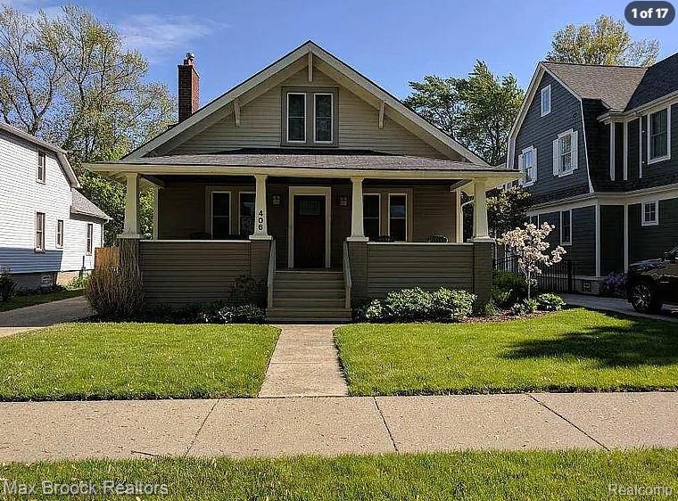 406 E 6th Street — photo