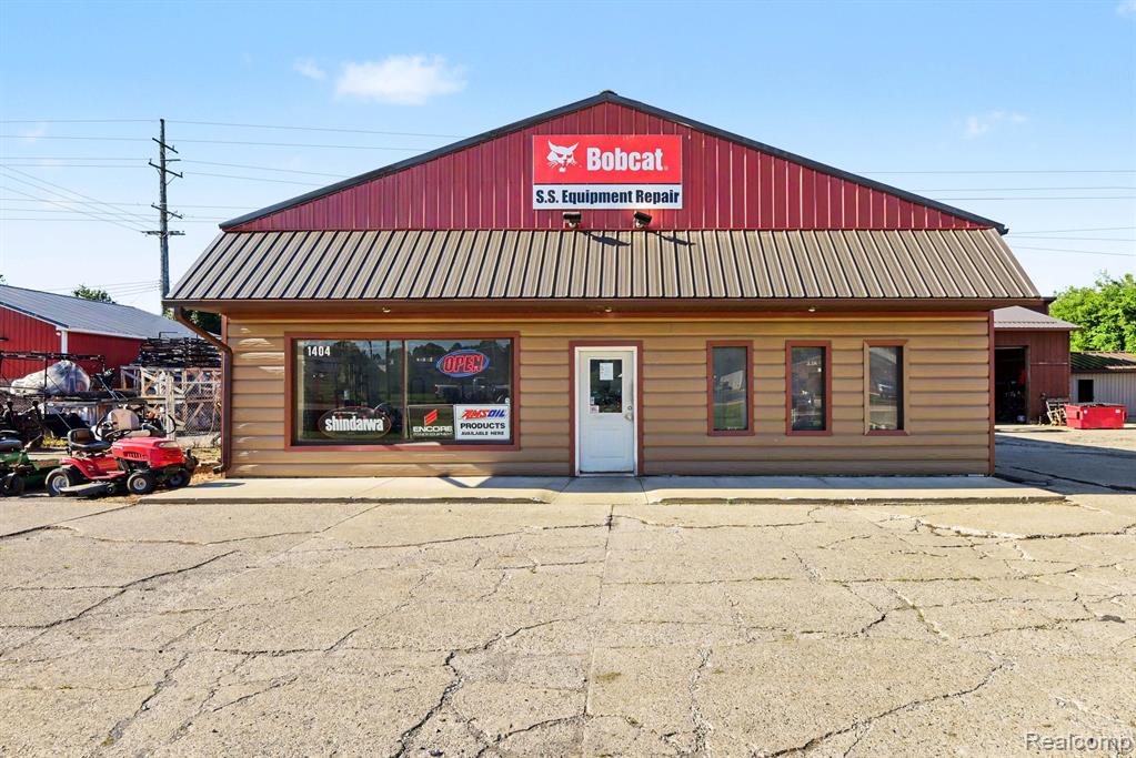 1404 Imlay City Road — photo