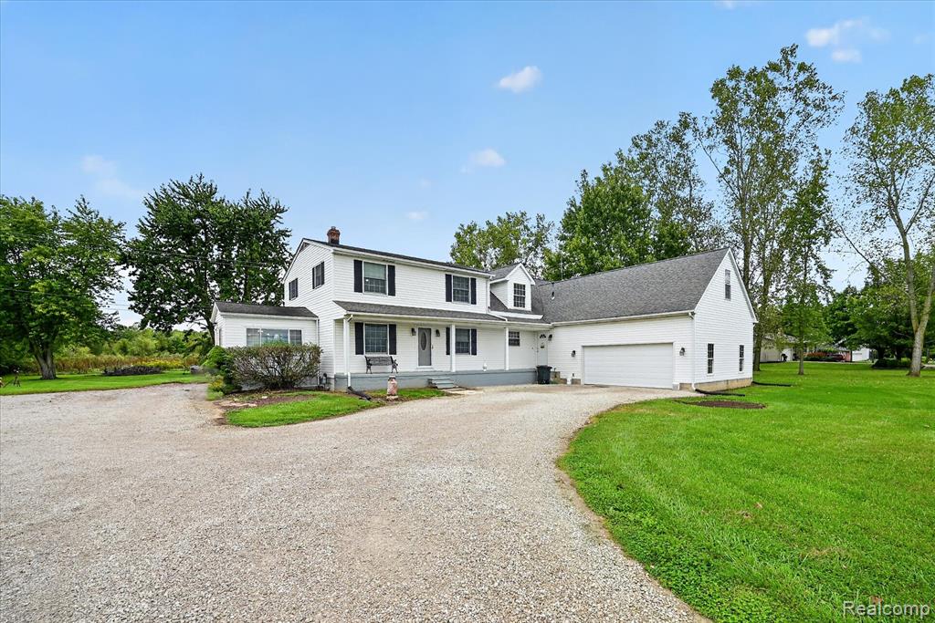 10785 Grafton Road — photo