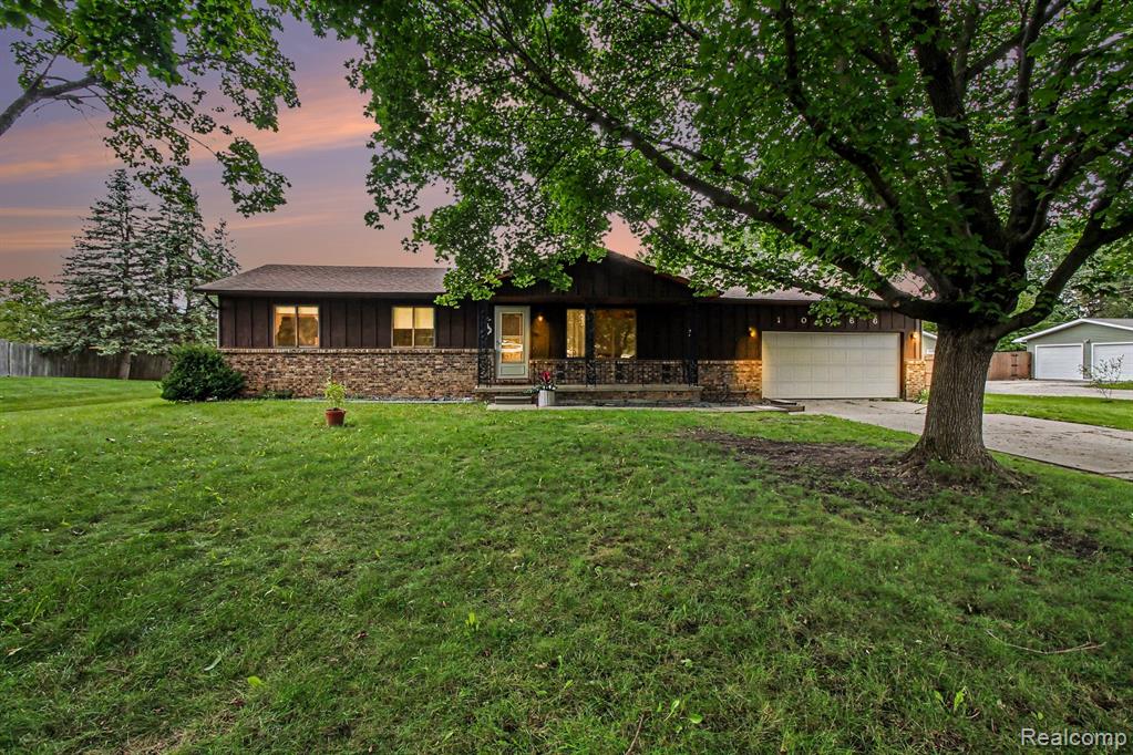 10066 Carpenter Road — photo