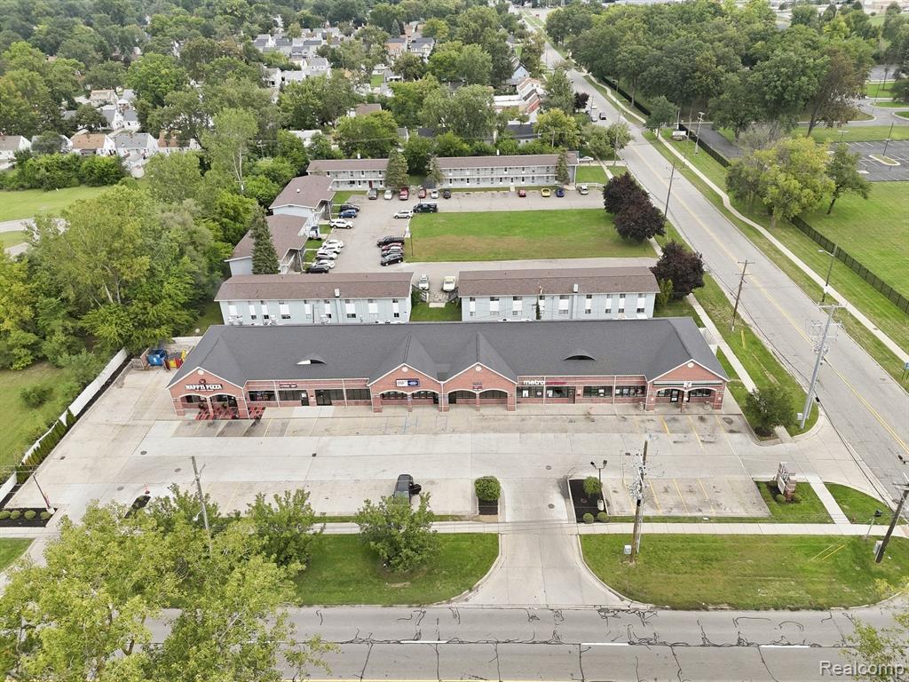33950 Van Born Road — photo
