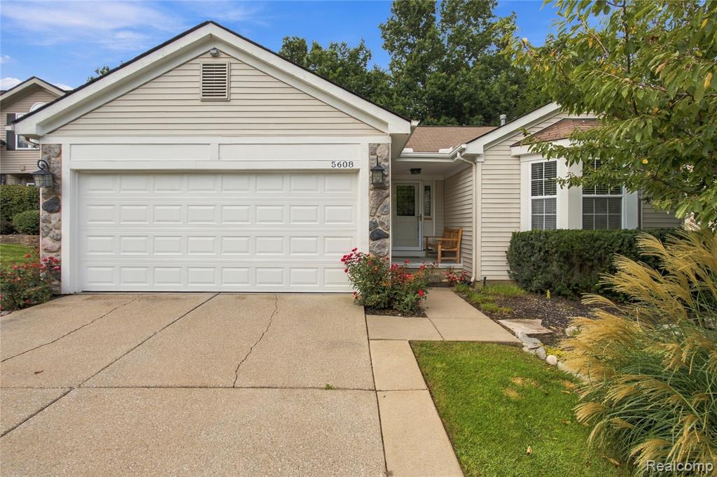 5608 Juneberry Court — photo