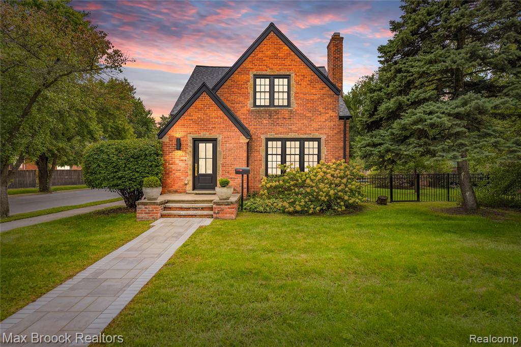 601 Catalpa Drive — photo