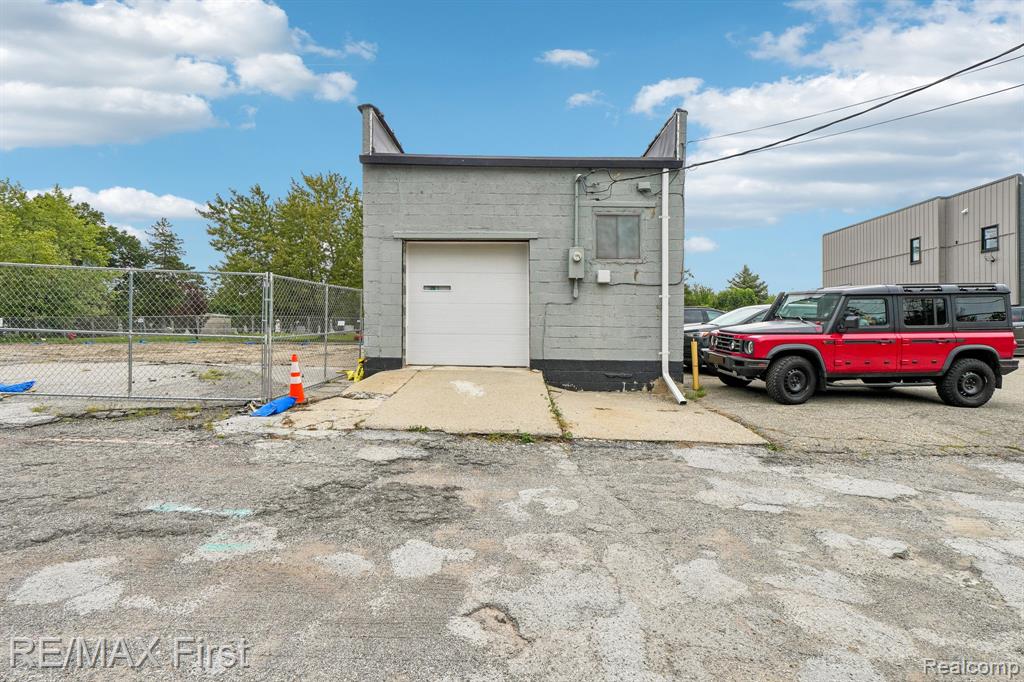 1213 N Main Street — photo