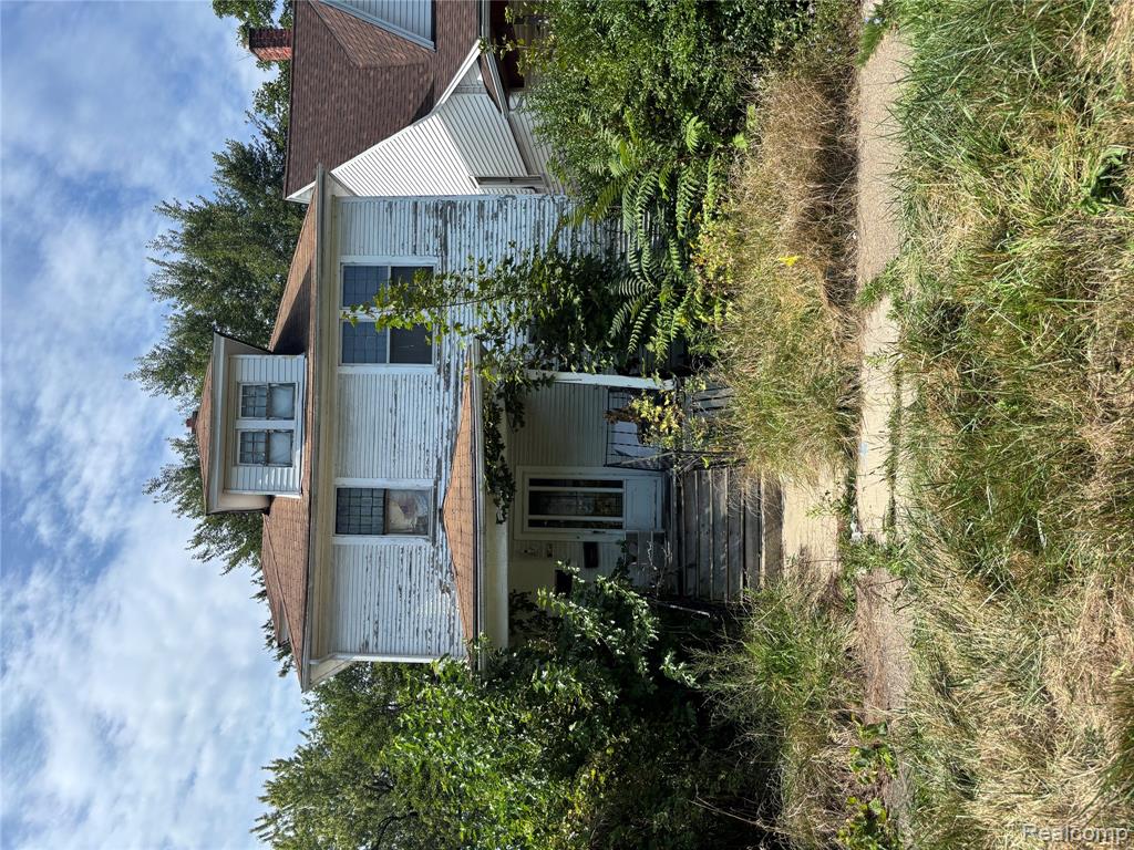 1363 Newport Street — photo