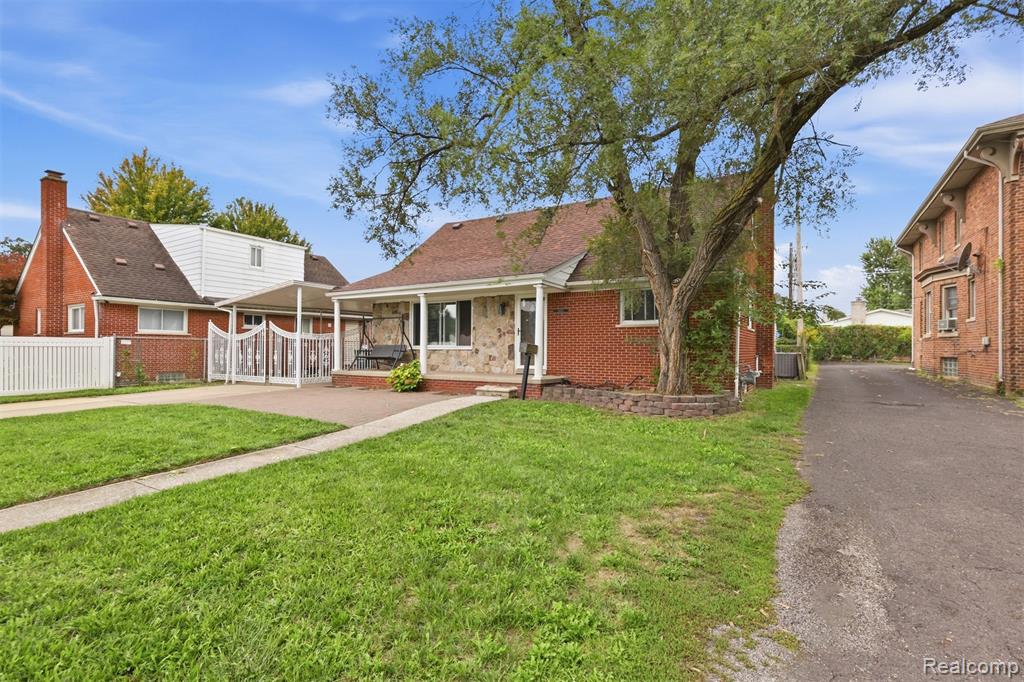 18116 Outer Drive, Dearborn, MI 48128 — photo 2