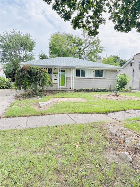 24645 McDonald Street — photo