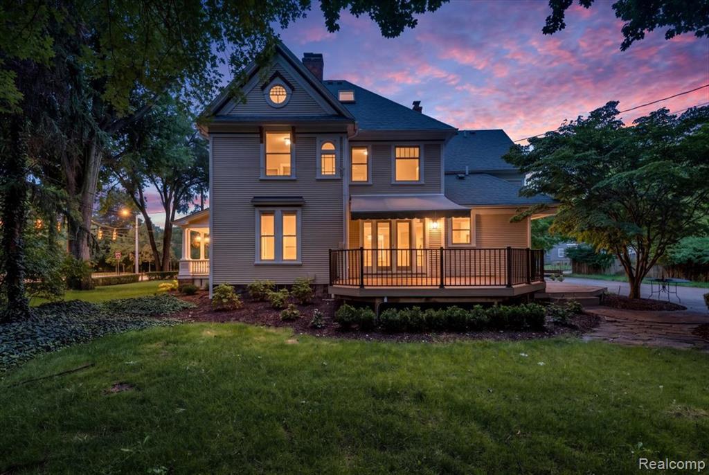 1119 Southfield Road — photo