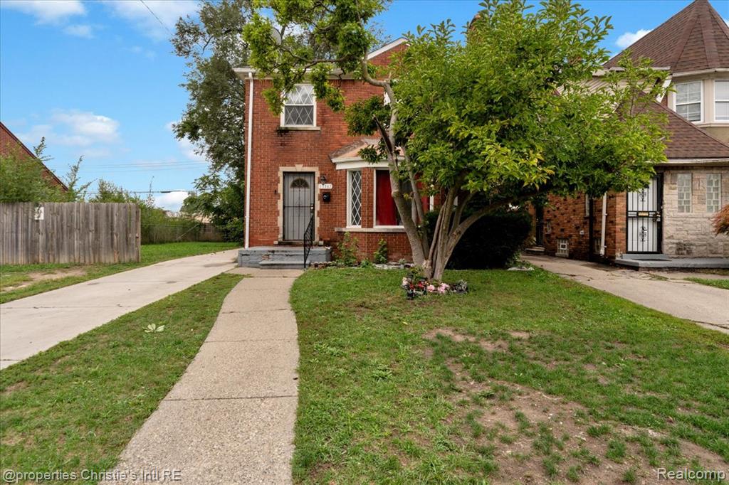 17167 Kentucky Street — photo