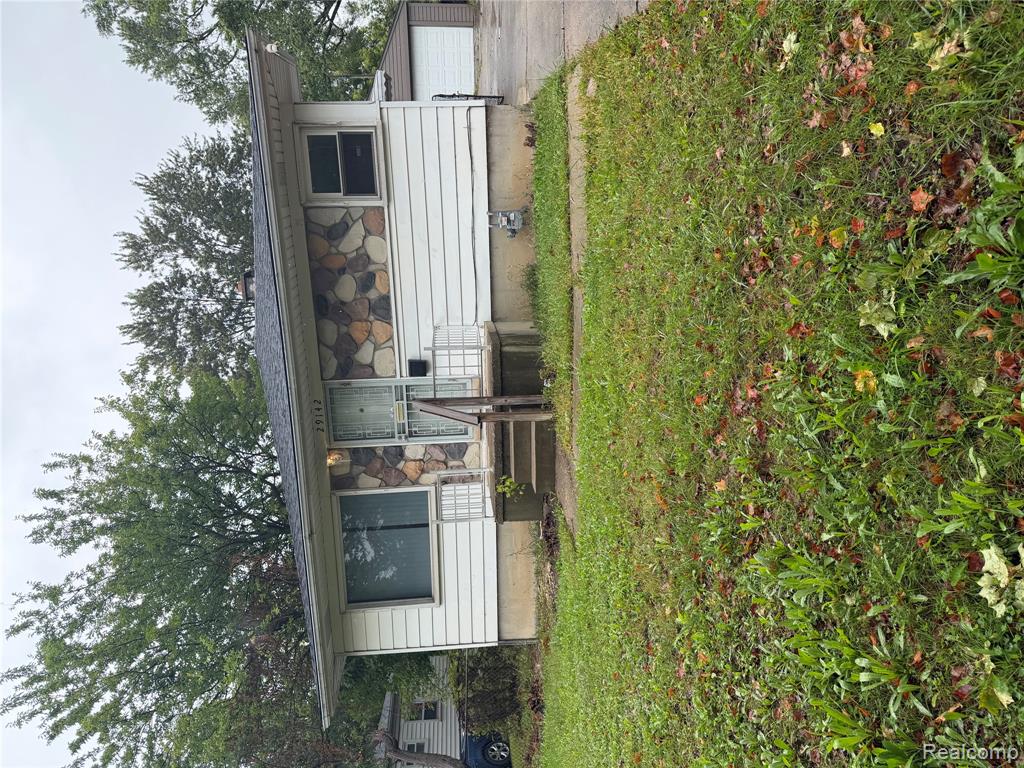 29142 Rosewood Street — photo
