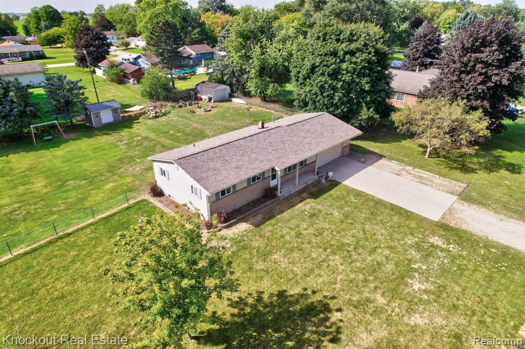 4822 Dorothy Street — photo