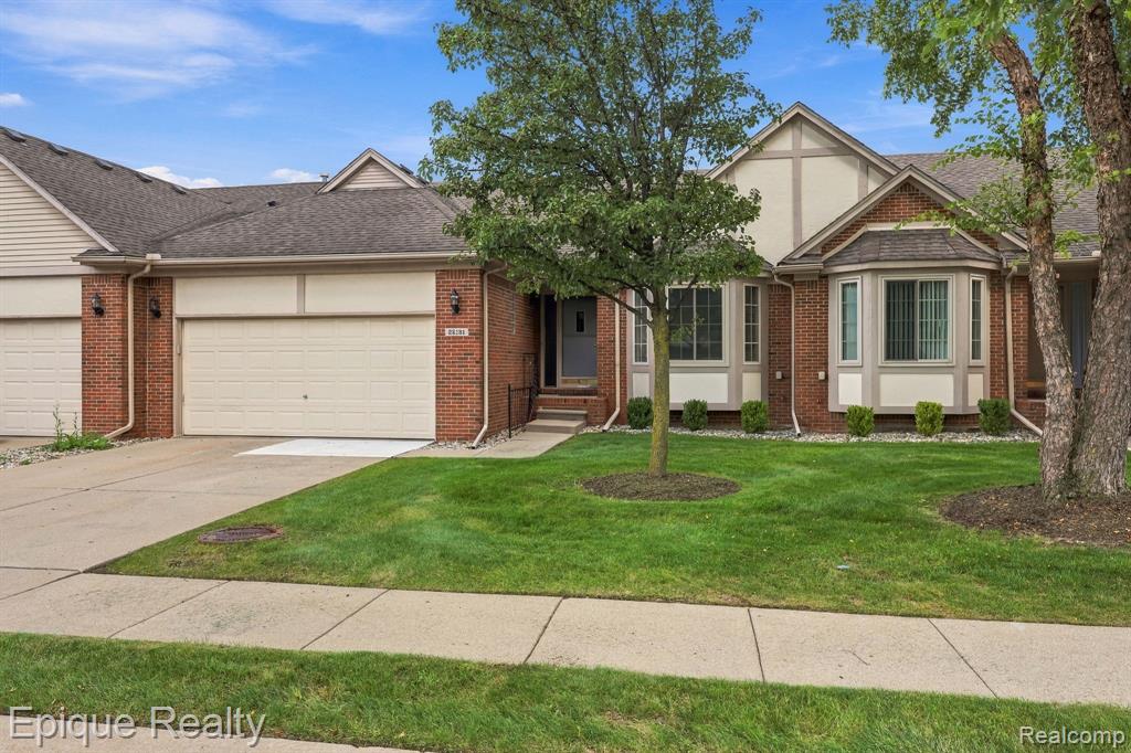 28181 Cottonwood Court 31 — photo