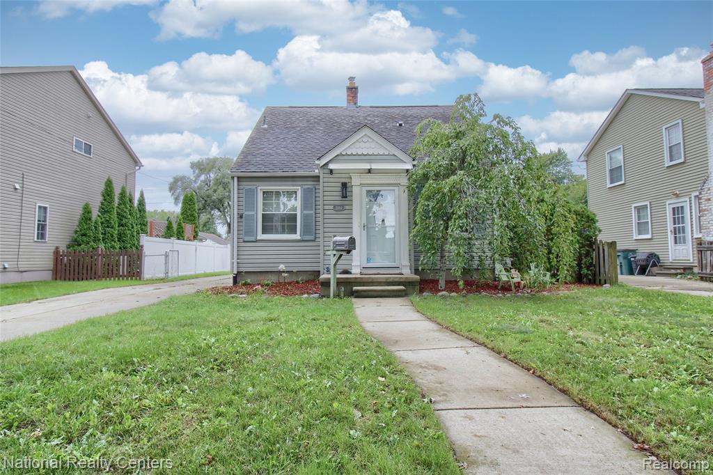 2463 Cummings Avenue — photo