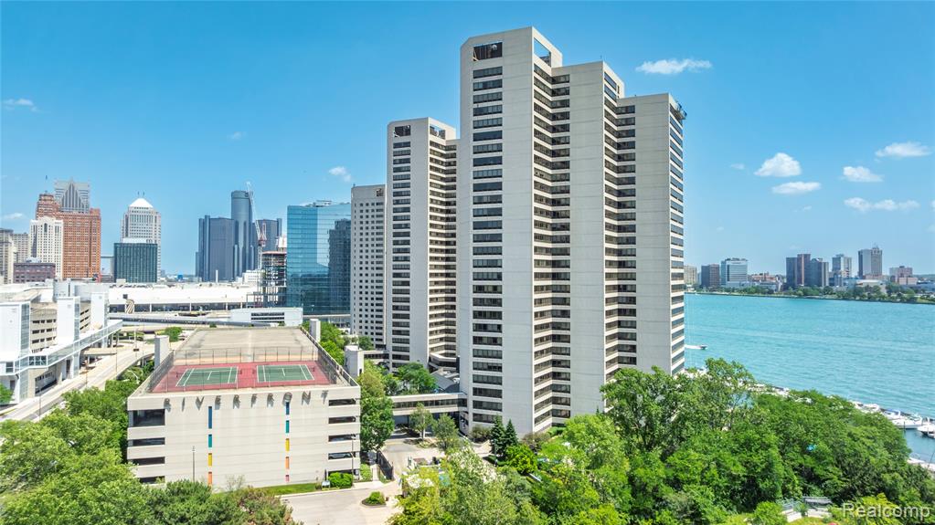 300 Riverfront Drive — photo