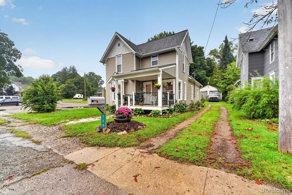 129 E Main Street, Rives Junction, MI 49277 — photo 2
