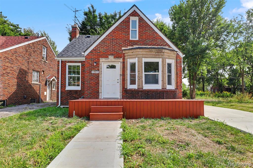 14254 Hampshire Street — photo