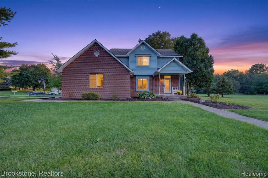 5390 Dillon Drive — photo
