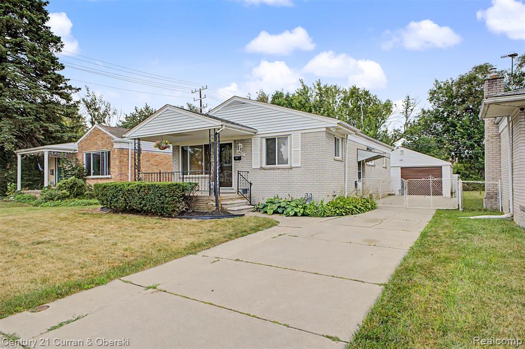 24315 Currier Street — photo