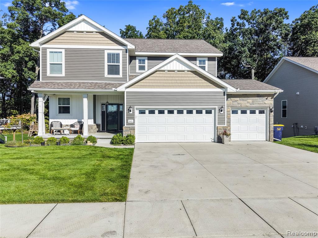 545 Trestle Drive — photo