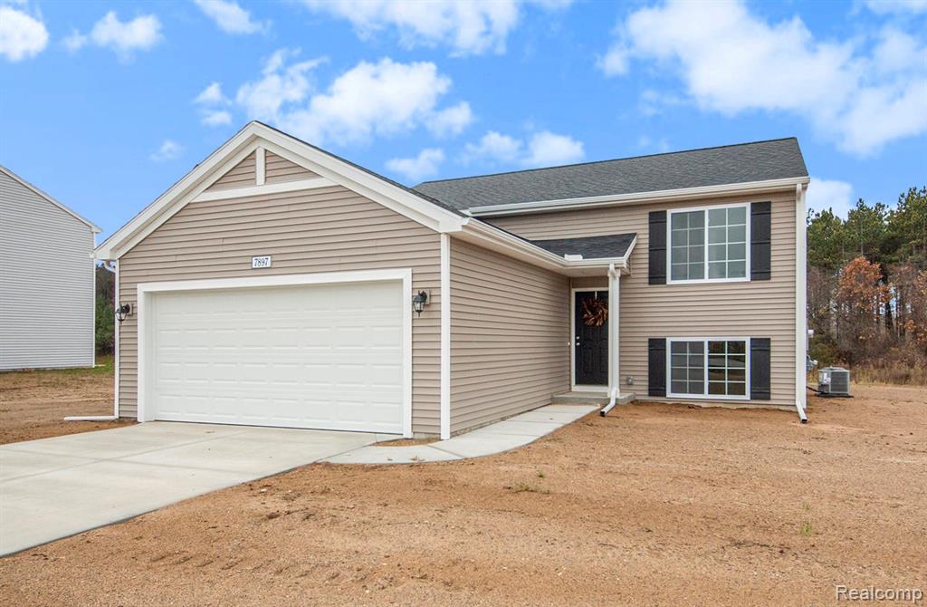 11149 Pheasant Run Drive — photo