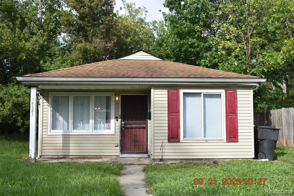 14387 Auburn Street — photo