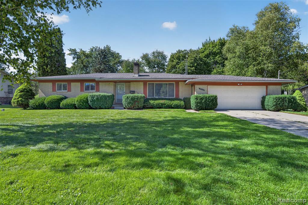 2044 Winthrop Drive — photo
