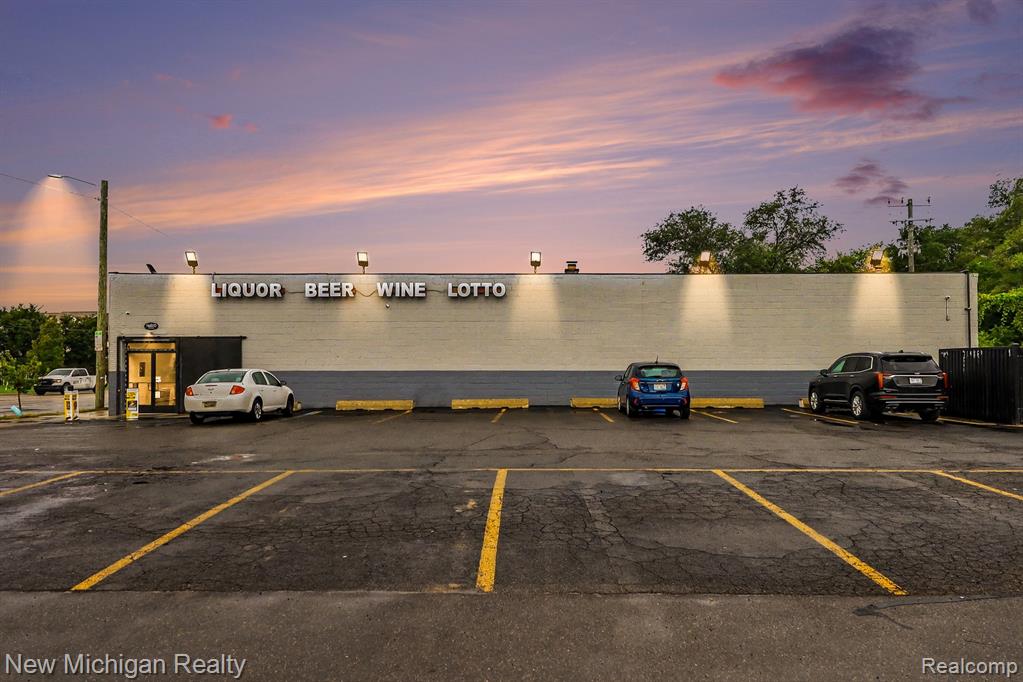16800 Joy Road — photo