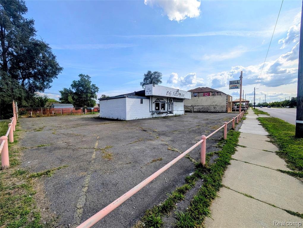 17564 Dix Road, Melvindale, MI 48122 — photo 3