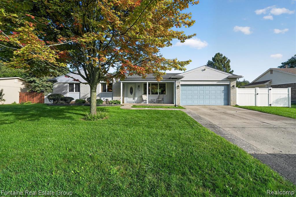 33474 Orangelawn Street — photo