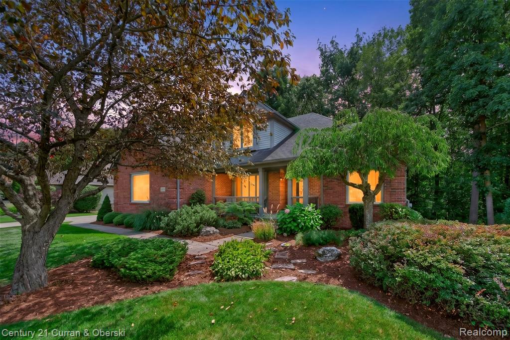 1230 Cottonwood Street — photo
