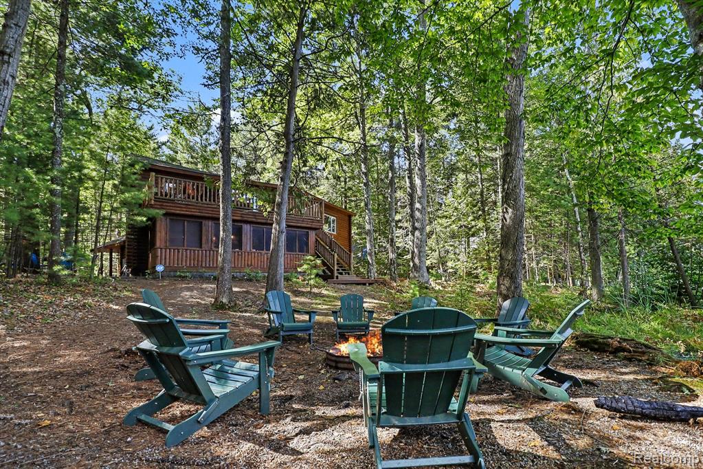 6926 Aarwood Trail — photo