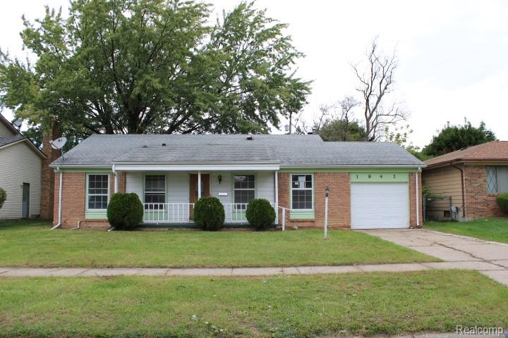1842 Springfield Street — photo